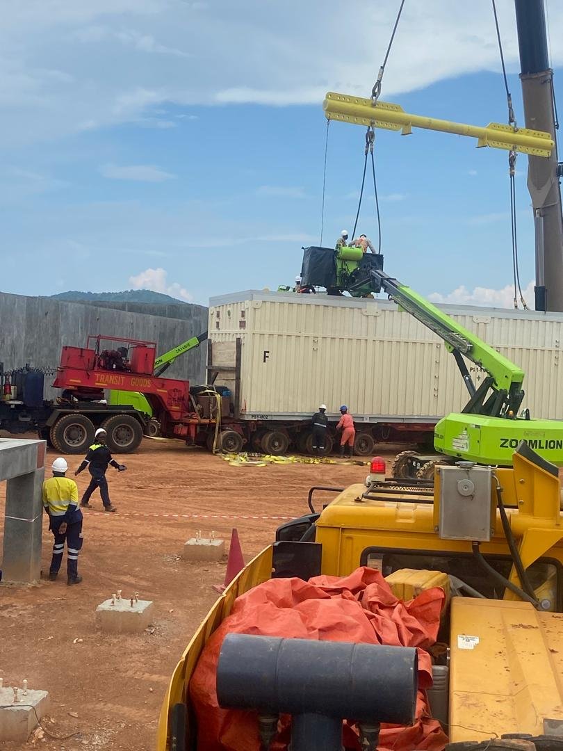 Lifting & Heavy Machinery